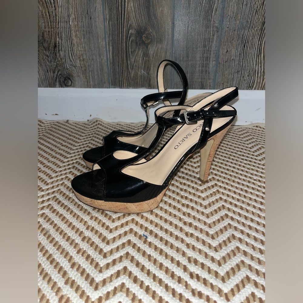 Franco Sarto Valor size 8M women’s black patent leather stiletto cork heels